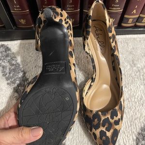 Abella Leopard heels